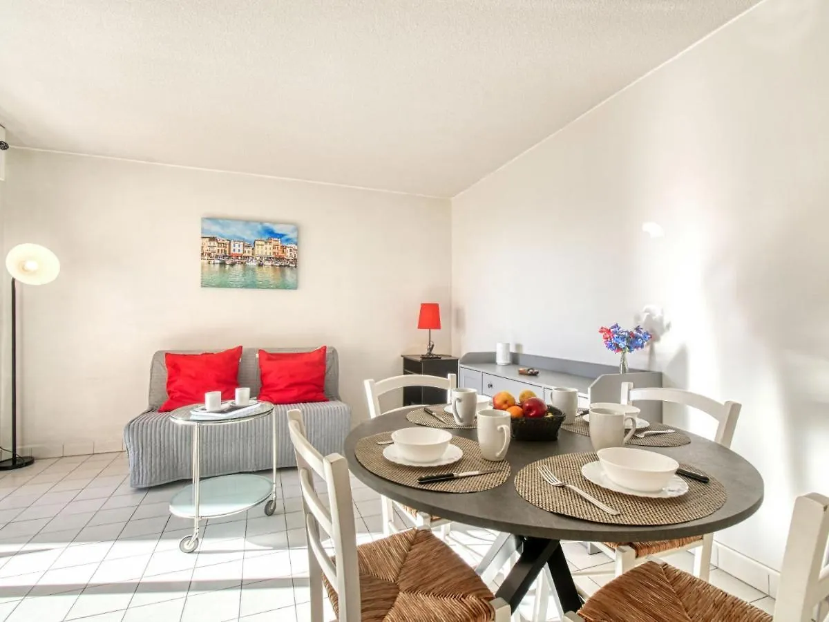 Apartment Le Capitole-9 By Interhome Fréjus