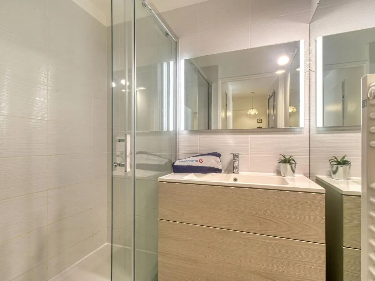 Apartment Le Capitole-9 By Interhome Fréjus
